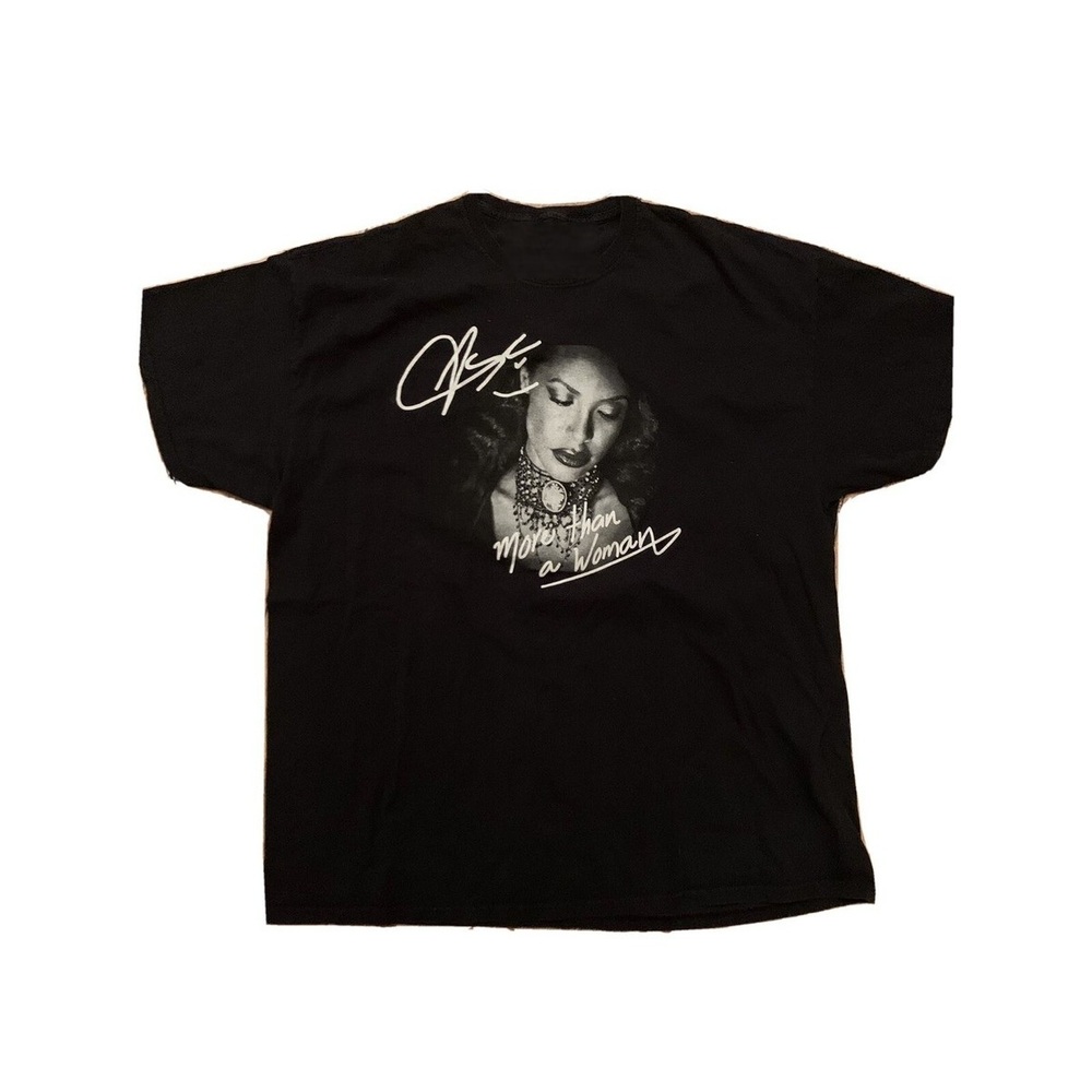 Graphic  Aaliyah Tee
